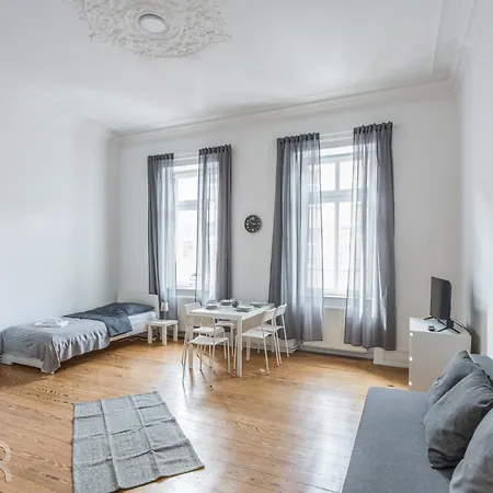 Voll Ausgestattete Mit Einzelbetten - Kueche - Wlan - Pkw-parkplatz Appartement Wiesbaden
