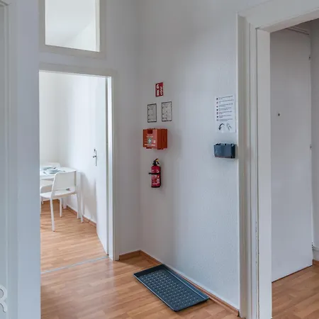 Apartmán Voll Ausgestattete Mit Einzelbetten - Kueche - Wlan - Pkw-parkplatz Wiesbaden