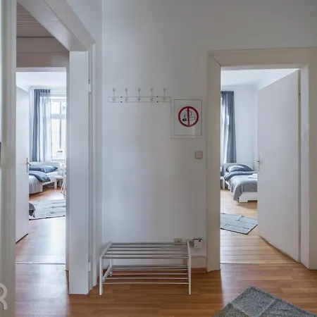 Voll Ausgestattete Mit Einzelbetten - Kueche - Wlan - Pkw-parkplatz *